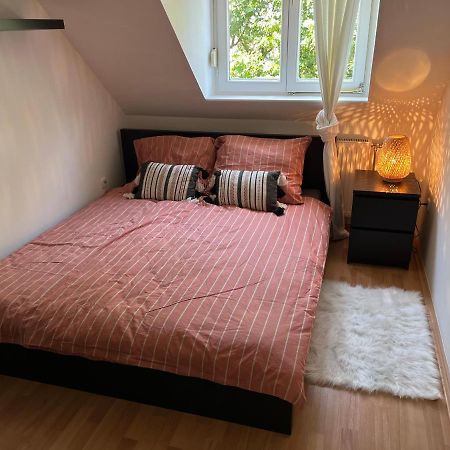 Appartement Studio Loft à Pécs Extérieur photo