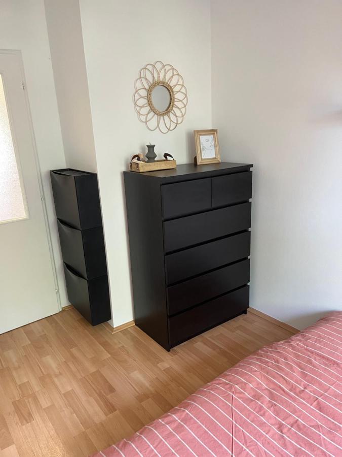 Appartement Studio Loft à Pécs Extérieur photo